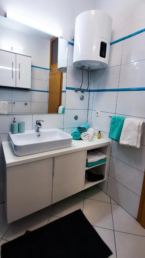 Radenka Zafron Apartment Vodice Buitenkant foto