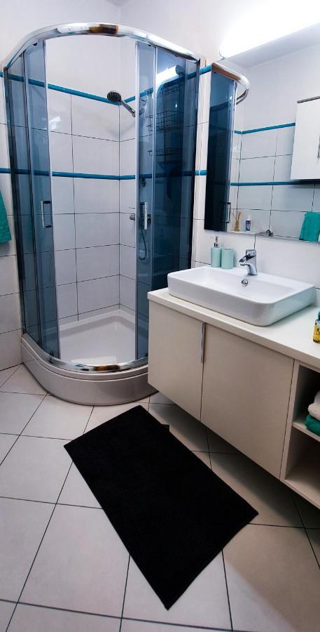 Radenka Zafron Apartment Vodice Buitenkant foto